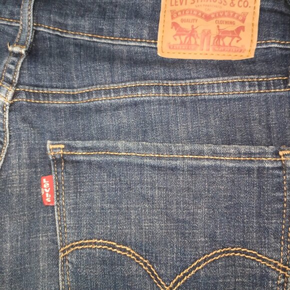 Levis 725 Jeans Womens 29 Blue High Rise Bootcut Leg Denim Logo Cotton Stretch - Picture 3 of 5